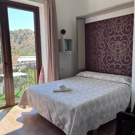 Apartahotel Balcones De Bentomiz 3*