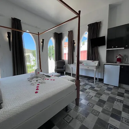 Apartahotel Balcones De Bentomiz Vélez