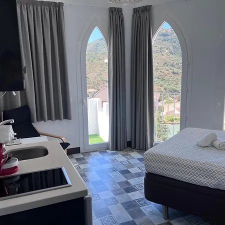 Apartahotel Balcones De Bentomiz Vélez