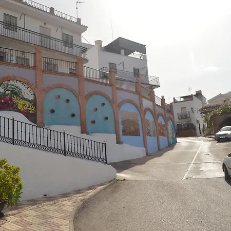 Balcones De Bentomiz Apartahotel Vélez