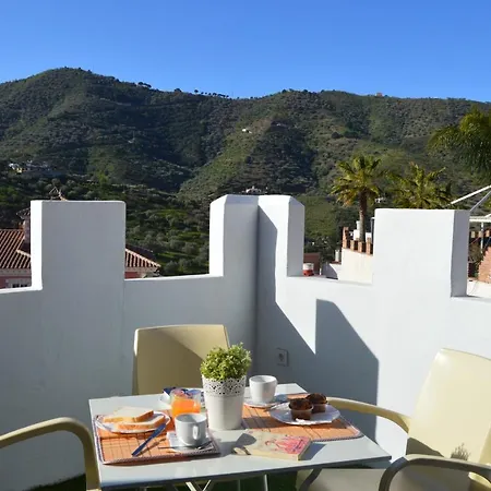 Balcones De Bentomiz Apartahotel Vélez